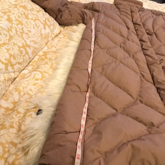 Coat - Picture 3 of 7